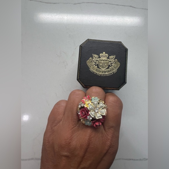 JUICY COUTURE FLORAL CLUSTER RNG - Picture 4 of 7